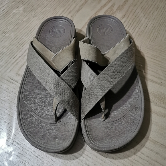 Fitflop Flip Flops - Picture 3 of 12
